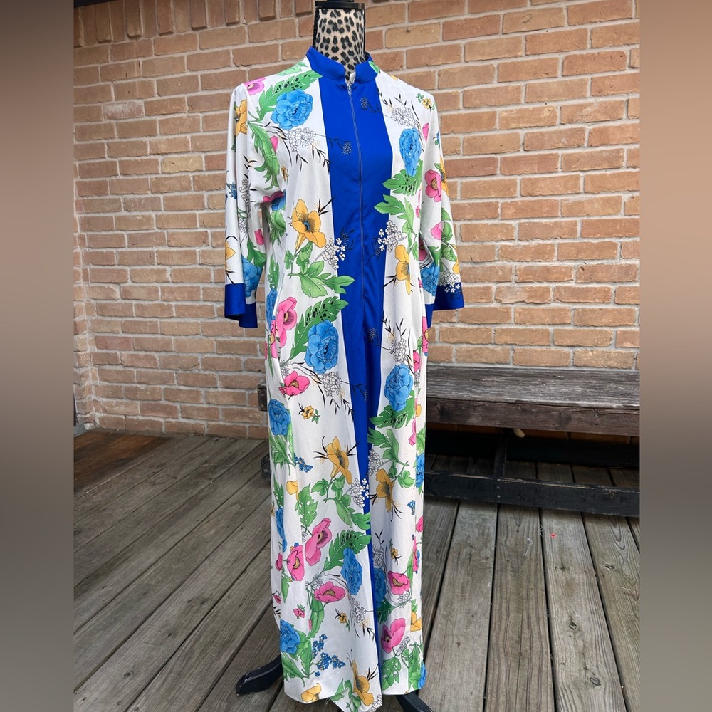 Vintage 70s Evelyn Pearson Go Coat Lounge Maxi Robe Florals Kaftan Palm Royale